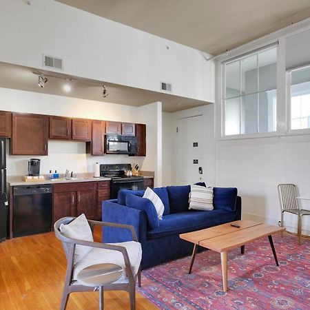 Apartment With King Bed In Downtown Louisville Eksteriør bilde