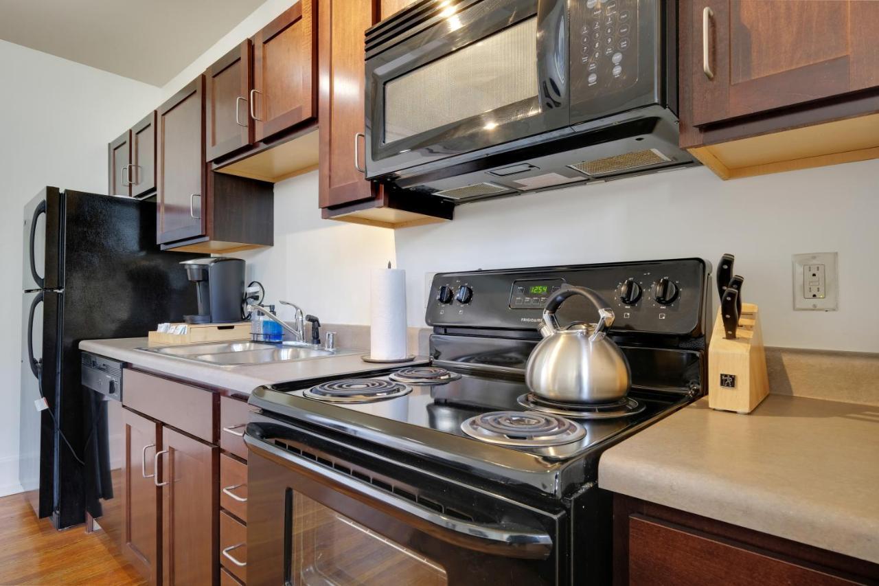 Apartment With King Bed In Downtown Louisville Eksteriør bilde